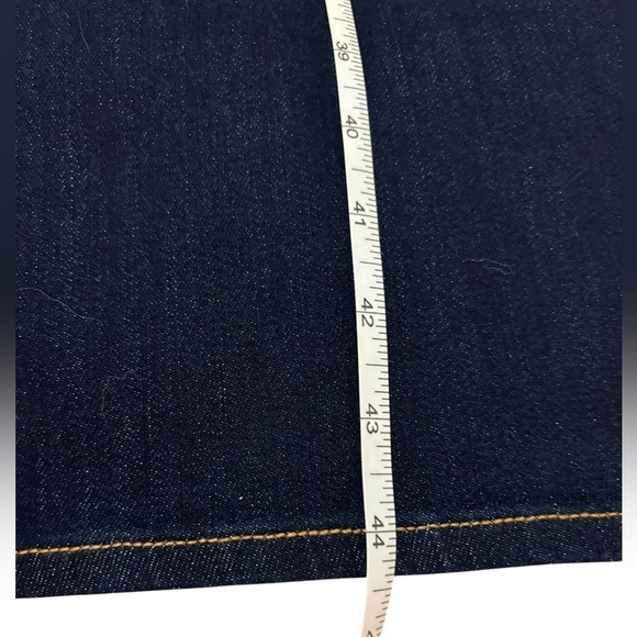 NWT Old Navy Mid-Rise Boot-Cut Jeans in Deep Blue - Picture 6 of 7